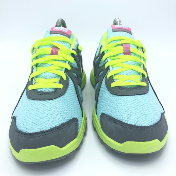Nike Revolution 2 Women’s Size 7Y - Picture 7 of 13